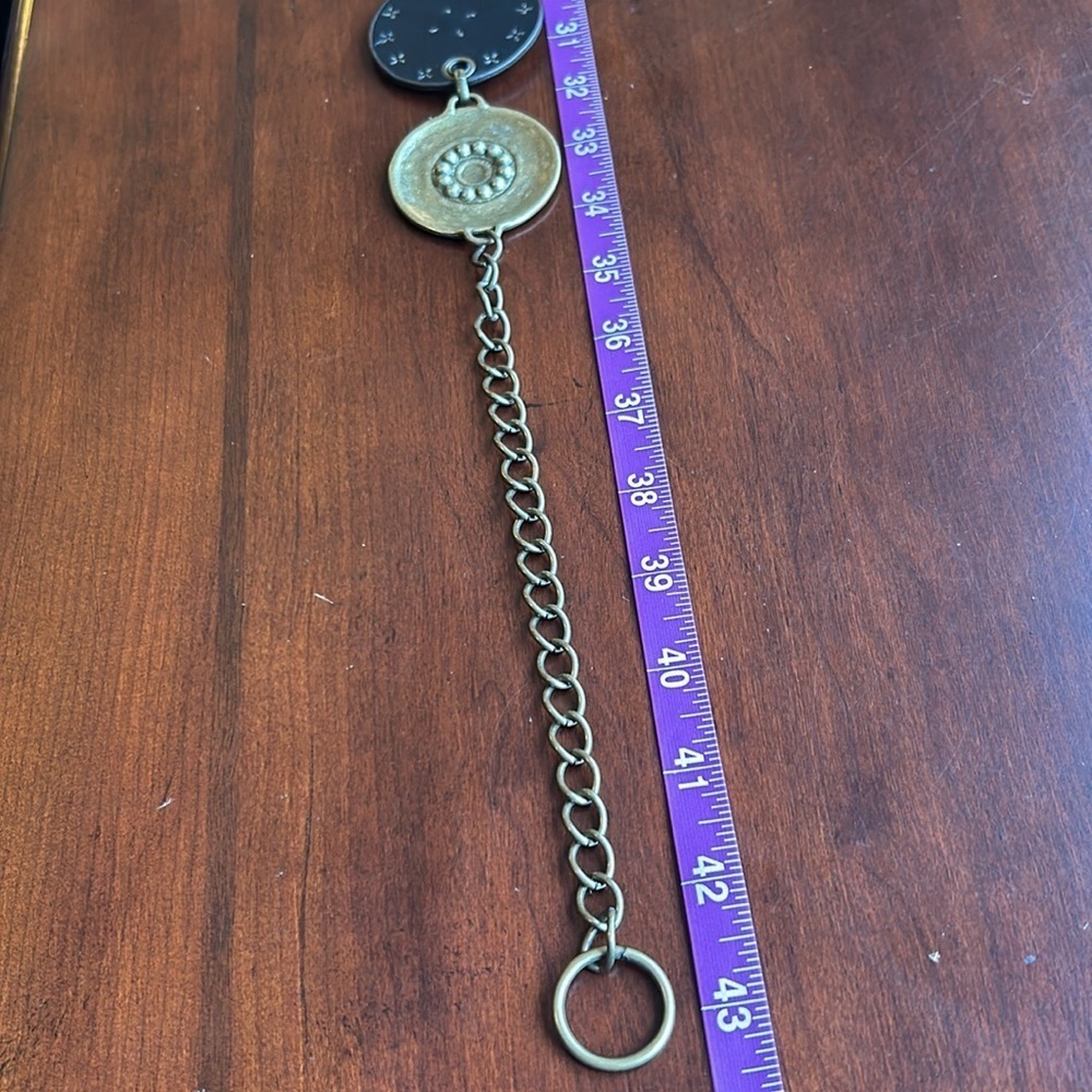 Mixed media belt leather and metal discs lobster clasp 43” adjustable lengths - Picture 9 of 12